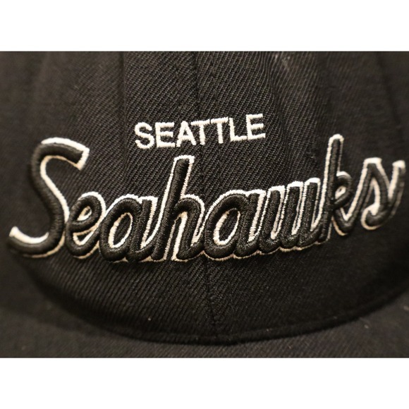 Seattle Seahawks NFL Reebok Fitted Baseball Cap Black Men's 7 1/4 - Picture 6 of 8
